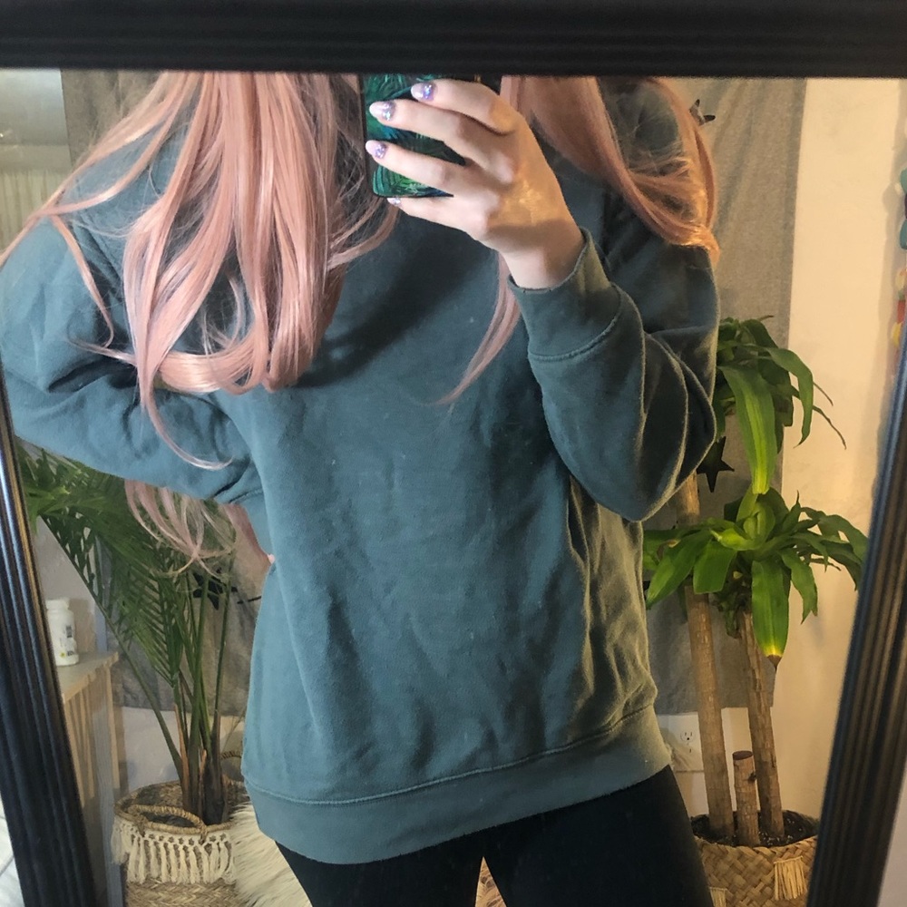 AE olive green sweatshirt